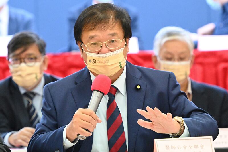 醫師公會全聯會理事長邱泰源：WHA沒有台灣加入，是人類的損失。（鍾廣政 攝）