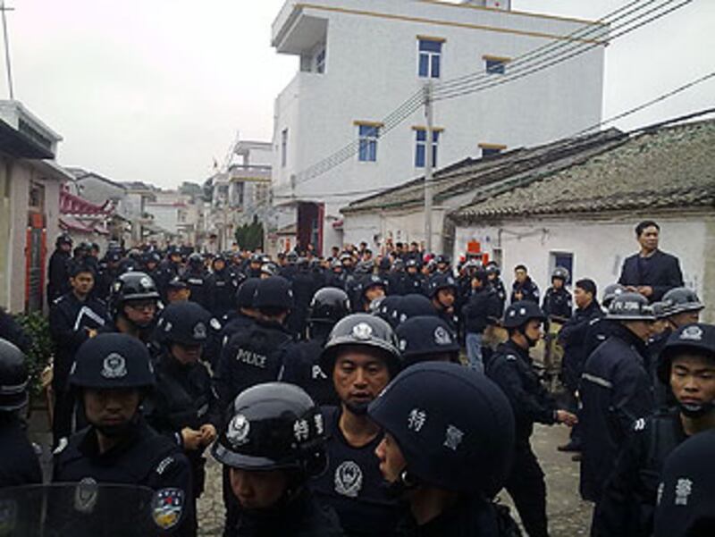 GD_Huidong_land_police0309_350.jpg