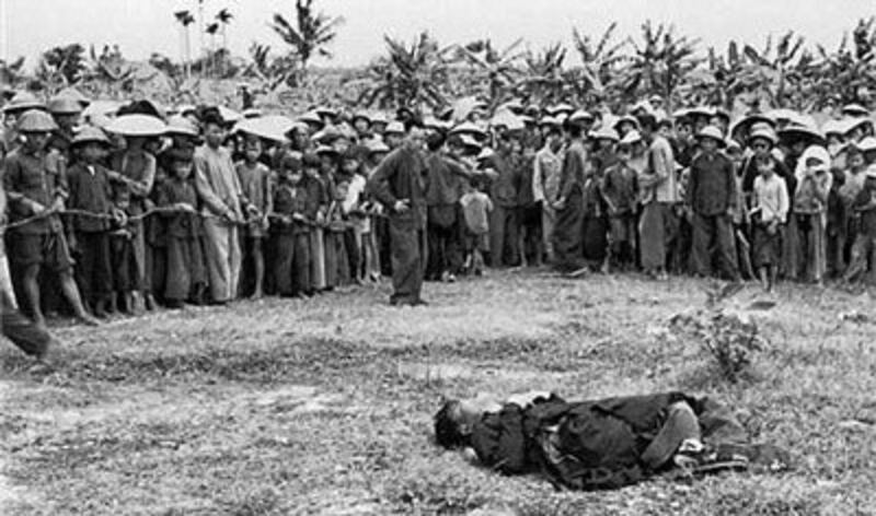 Một địa chủ bị bỏ đói bỏ khát đến bất tỉnh (files photos)