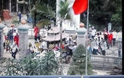 xe-tang-le-quang-trong-250.jpg