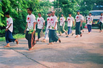 prayers_walk_200px.jpg