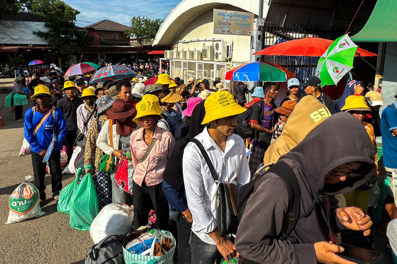 Tempers rise at Thai-Cambodia border as stranded travelers demand passage home