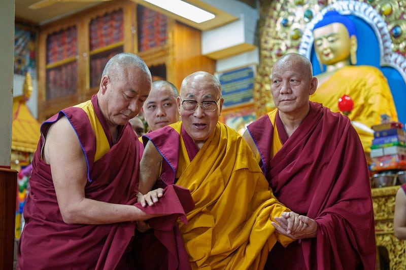༧གོང་ས་མཆོག་མ་ཎི་དུང་སྒྲུབ་ཀྱི་ཚོགས་མགོན་དུ་ཆིབས་སྒྱུར་གནང་པ། ༢༠༢༦།༥།༡༧