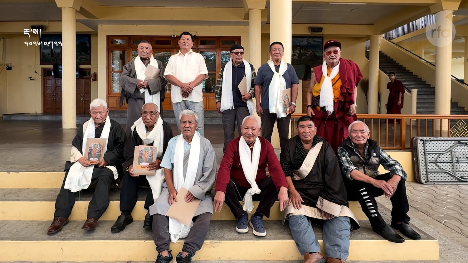 “བོད་དུ་ཕྱིར་ལོག་བྱེད་རྒྱུའི་འདུན་པ་བཅངས་ཏེ་དྭང་སློབ་ཏུ་ཞུགས་ཡིན།”