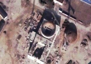 2011년 워싱턴포스트(WP)가 북한이 자력으로 추진하고 있는 경수로 원자력발전소 건설이 빠르게 진전되고 있다고 보도했다. 위성사진을 보면 돔 형태의 경수로 지붕도 바로 옆에 놓여 있어 기중기를 이용해 격납용기가 설치되고 나서 지붕이 설치될 것으로 보인다면서 경수로 자체는 6~12개월 이내에 공사가 마무리될 전망이라고 설명했다. 