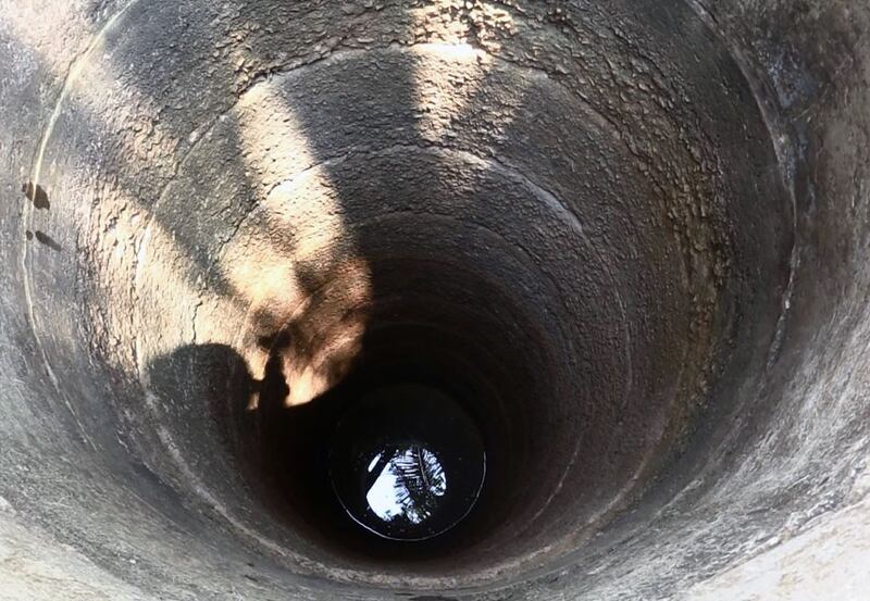 អណ្ដូង​ទឹក​របស់​អ្នក​ភូមិ​ក្បាលថ្នល់ ក្នុង​ស្រុក​បរិបូរណ៍ ខេត្ត​កំពង់ឆ្នាំង។ រូបថត​ថ្ងៃ​ទី​២៥ ខែ​មេសា ឆ្នាំ​២០១៦