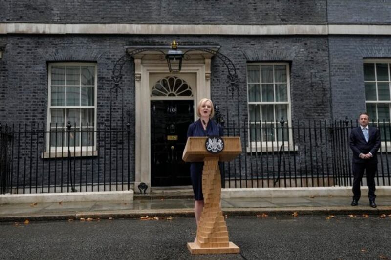 2022年9月6日，英國新任首相卓慧思在倫敦發表講話。（美聯社）