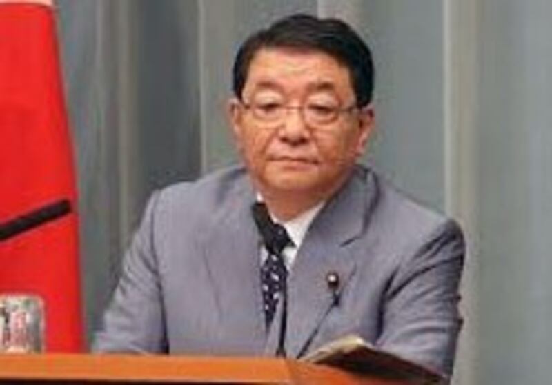 图片:日本内阁官房长官藤村修10号召开记者会对记者表示说:“朝鲜至今依旧对发射弹道导弹持强硬的态度,我们对此深感遗憾和强烈愤慨。日本政府在继续强烈要求朝鲜停止发射的同时,还将继续保持必要的体制,防止不测事态的发生,我们将继续关注状况的变化。”(南洲提供)