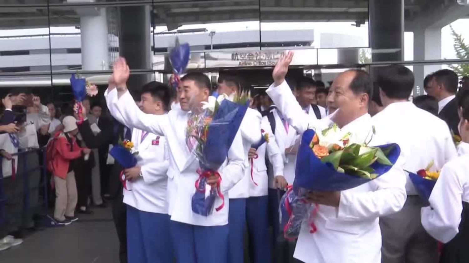 북 선수단, 나고야 아시안게임 입국…역도·레슬링서 메달 사냥 예고
