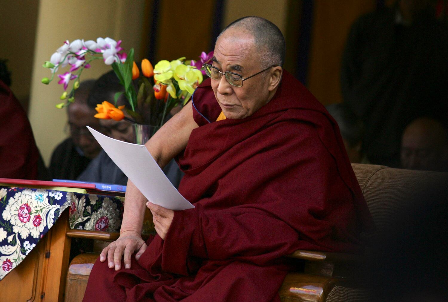 བོད་མིའི་རང་དབང་སྒེར་ལངས་གསུམ་བཅུའི་དུས་དྲན་ཐེངས་ ༥༠ པའི་གཞུང་འབྲེལ་མཛད་སྒོར་དབུ་བཞུགས། (༢༠༠༩།༠༣།༡༠)