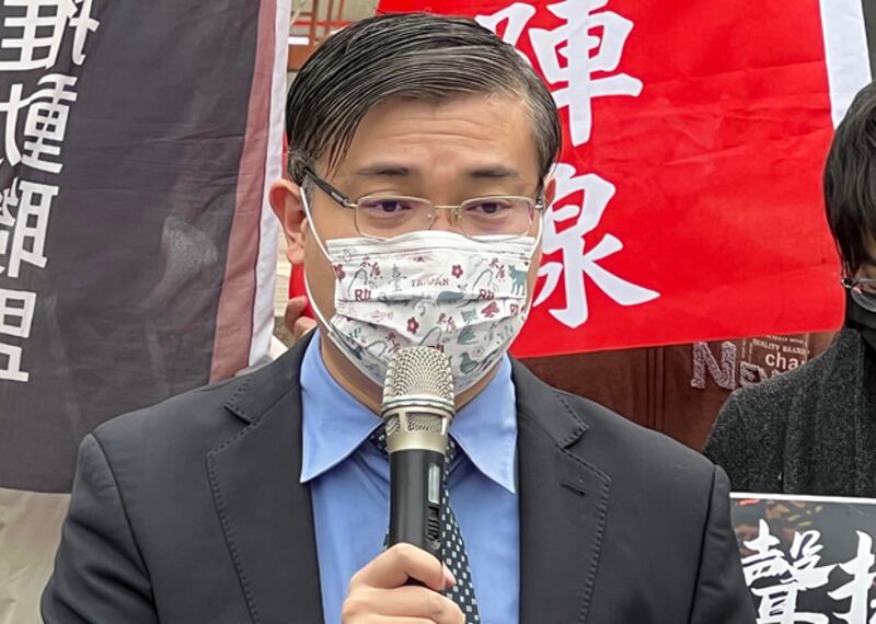 2021年12月30日,台灣香港協會理事長桑普:台灣不努力守護民主就會步上香港後塵。(鍾廣政 攝)