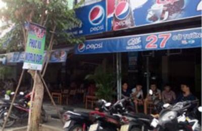 Quán cà phê phục vụ bóng đá mùa World Cup 2014 ở thành phố Đà Nẵng. RFA PHOTO.