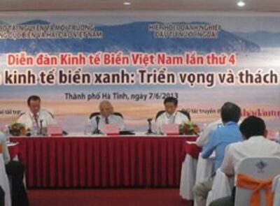 Diễn đàn kinh tế biển Việt Nam lần thứ 4 với chủ đề Phát triển kinh tế biển xanh: Triển vọng và thách thức. Hình ảnh: ThS.Đỗ Ngọc Vinh 