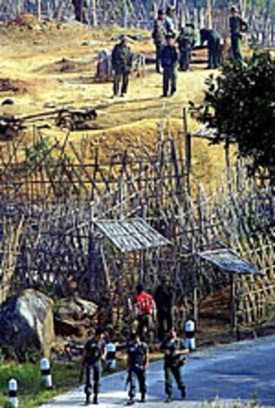thai_burma_troops_150px.jpg