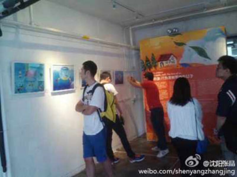 2013年5月1日，張晶在微博上說︰很多人看著《往生》那張畫哭了，她心里告訴自己不能流淚，要讓大家看到她的堅強和努力。（自張晶微博）
