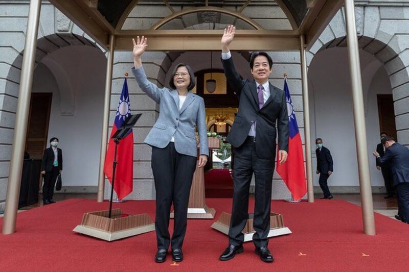 蔡英文、赖清德5月20日宣誓就任中华民国第15任总统、副总统。（总统府提供）