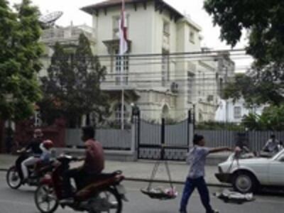 hanoi_embassy200_1.jpg