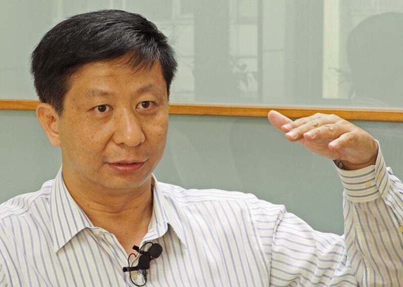 國家政策研究基金會高級研究員揭仲，美國出售無人機給台灣後，將大幅提出台灣軍方對解放軍活動搜索和監控能力。（鍾廣政 攝 / 2017年12月29日）