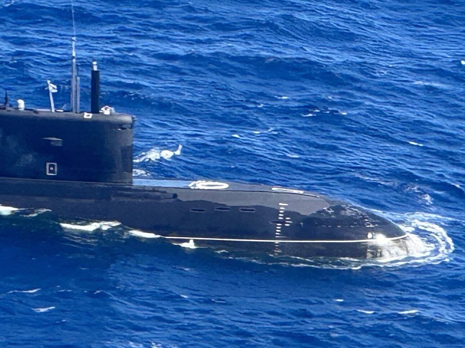 Russian submarine makes ‘very worrisome’ surfacing to the west of Philippines