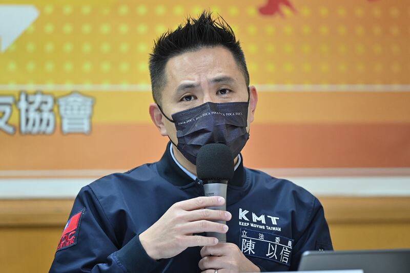 2021年12月21日，國民黨立委陳以信：香港民主力量會變成地下化伺機而動。（鍾廣政 攝）