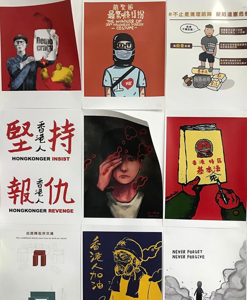 法国旅法港人撑香港团体3日在巴黎举办“流水与飞灰.创意进化╳革命”艺术展 (摄影:蔡凌)