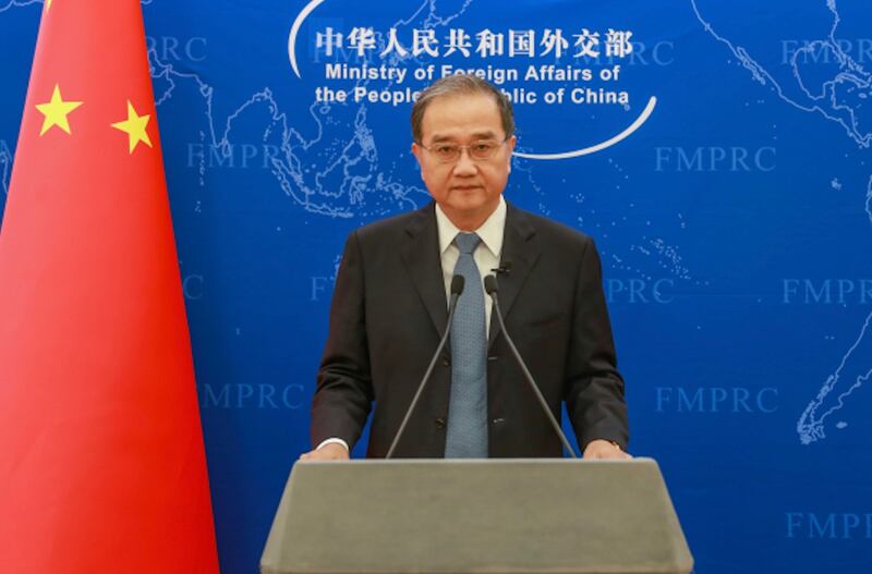 FR-AMBASSADOR-010725 -Photo 2 .jpg