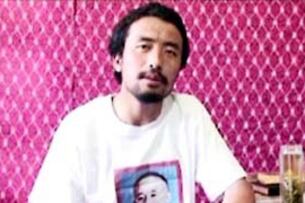 རྩོམ་པ་པོ་སྒྱིས་ཚང་སྟག་སྨིག།