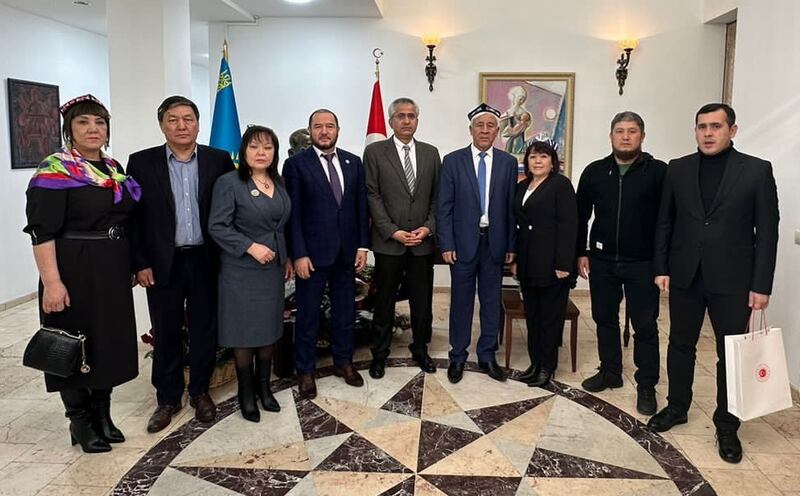 Qazaqistan-Uyghurliri-Turkiye-Almuta-Konsuli-3.jpg