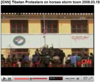 Tibet-RaiseFlag-200.jpg