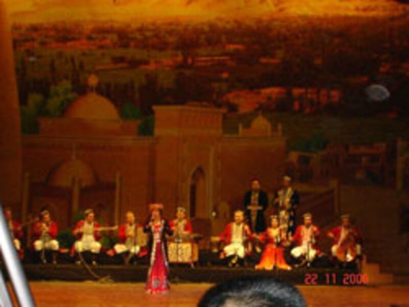 12-muqam-turkiye1-250.jpg