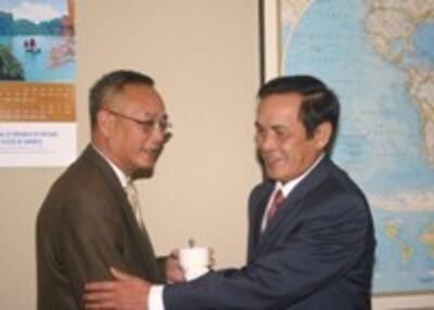 LeCongPhung_NKhanh_200.jpg
