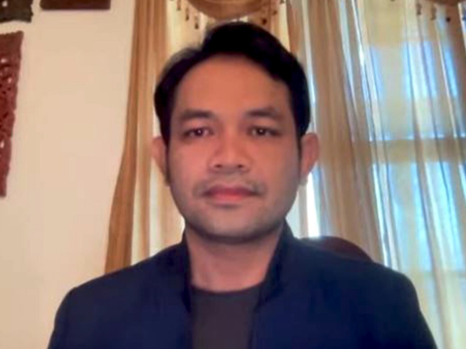 Cambodian opposition activist flees to US amid Hun Sen threats