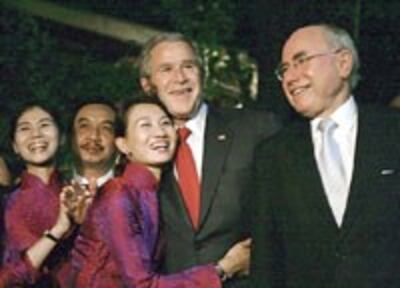 BushSaigonApec200.jpg