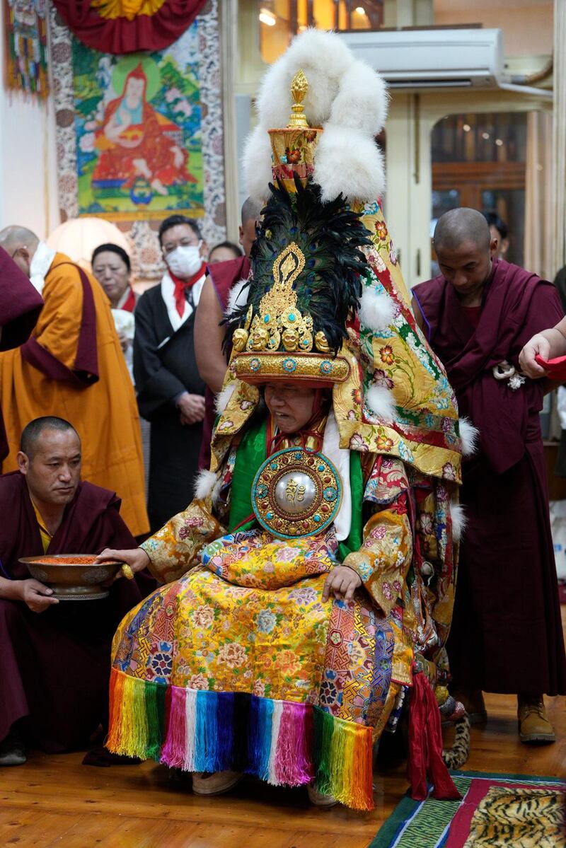 གནས་ཆུང་ཆོས་རྒྱལ་ཆེན་པོ་སྐུ་ཕེབས་སྐབས།