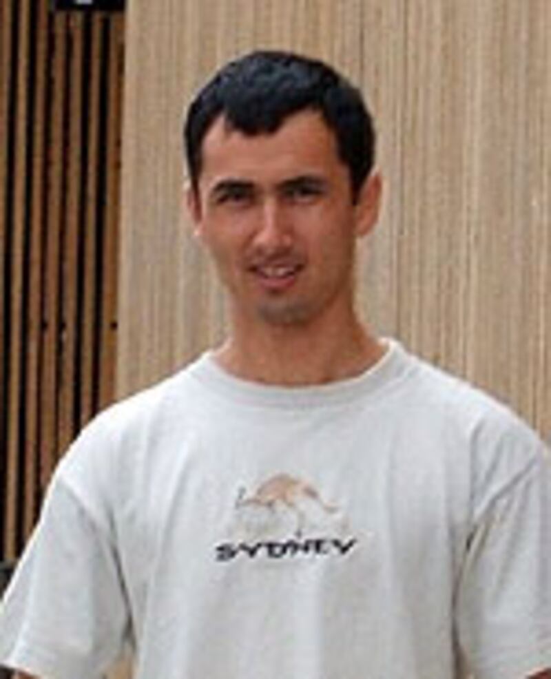 burhan-zunun-150.jpg