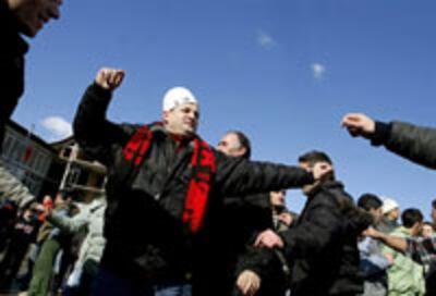 Kosovo-usul1-200.jpg