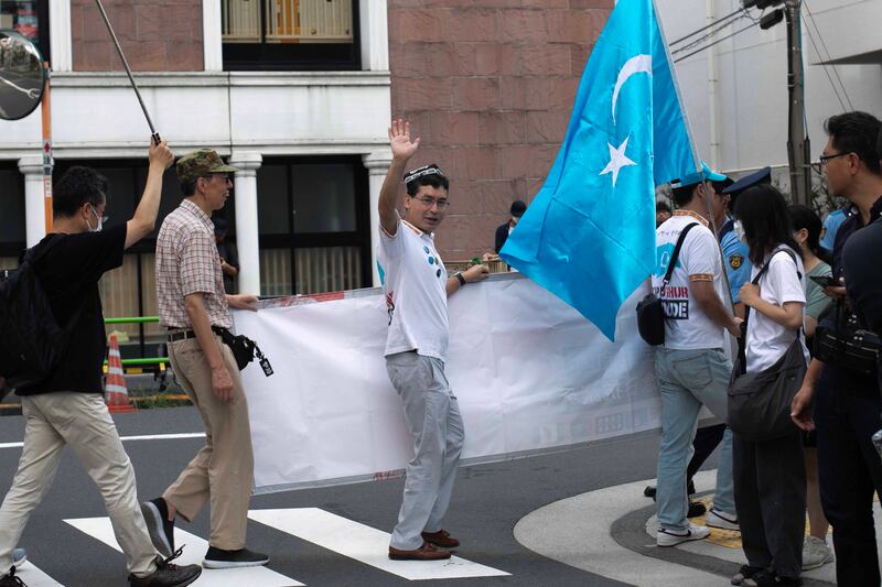 日本維吾爾協會理事Sawut Muhammad指出,日本應立法規管進口新疆出產的商品。(張仕仁攝)