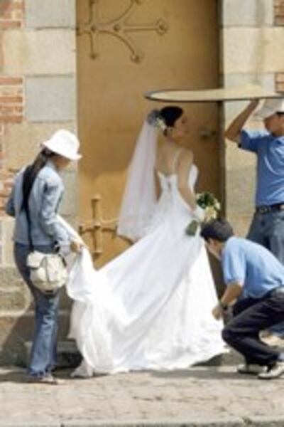 WeddingBride150.jpg