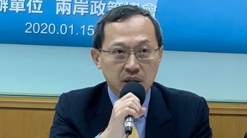 两岸政策协会理事长谭耀南评论国台办对“九二共识”的看法 (记者黄春梅摄)