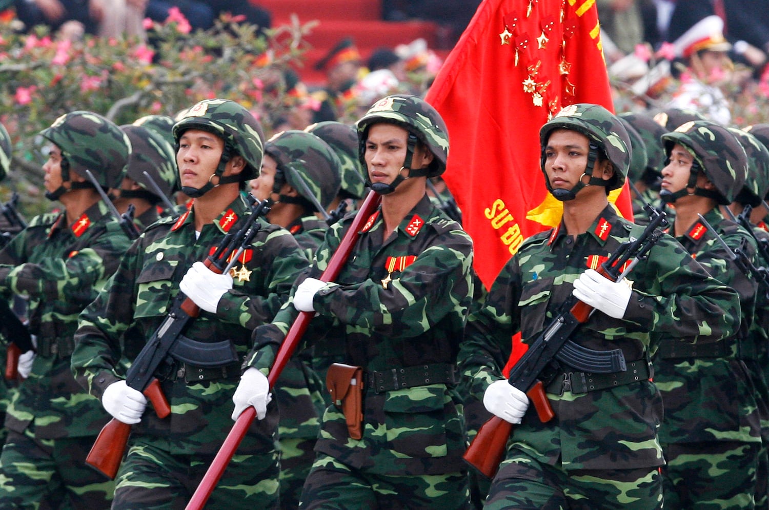 Vietnamese soldier dies after saying commander beat him