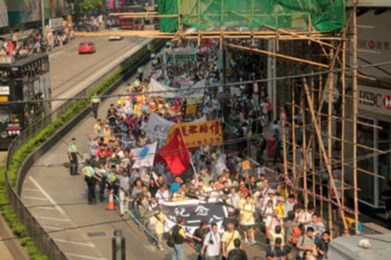 大會稱香港的反日遊行有5千人參加,但警方則表示最高峰時有850人。(記者文宇晴攝)