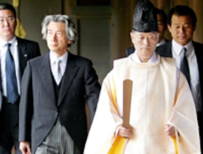 koizumi_yasukuni-200.jpg