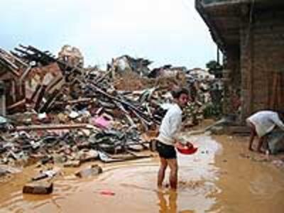 Storm_ruin20060716_200.jpg