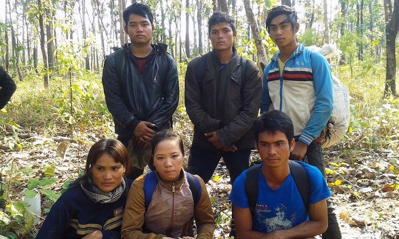 Một nhóm người Thượng từ Việt Nam chạy trốn sang vùng rừng Rattanakiri ở Đông Bắc Campuchia , đang lo sợ bị chính quyền Campuchia bắt giữ và trục xuất hồi tháng 1, 2015