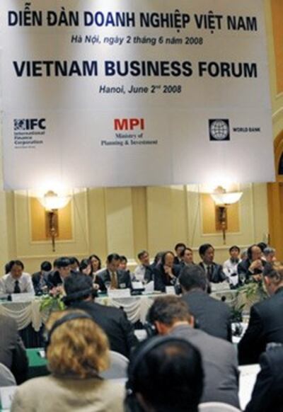 Vietnam-Business-Forum-250.jpg