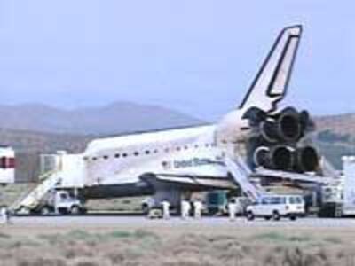 UsDiscovery200.jpg