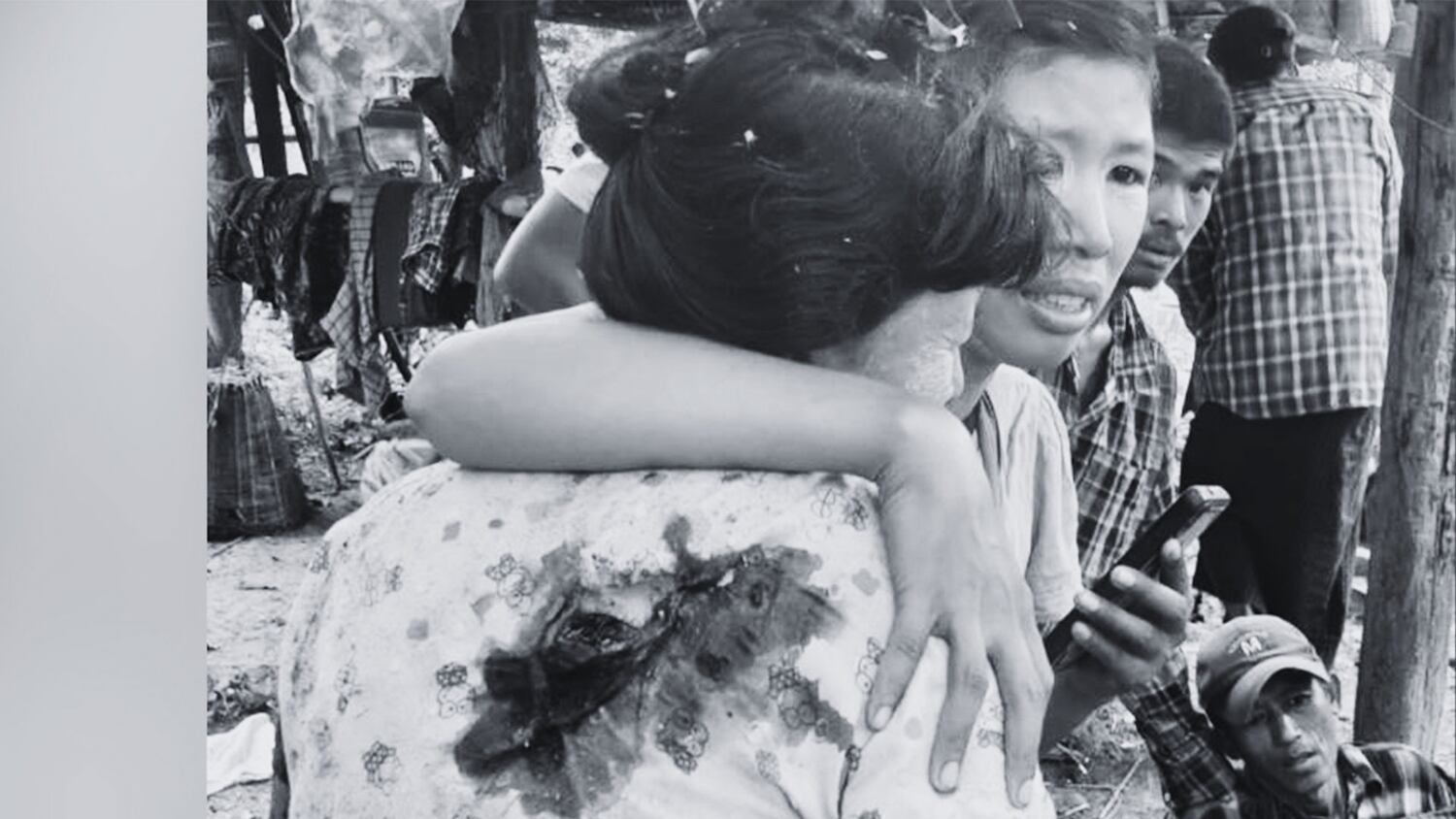 ကြို့ပင်ကောက်မှာ ဗုံးကြဲခံရလို့ ကလေး နှစ်ဦး အပါအဝင် ခြောက်ဦး ဒဏ်ရာရ