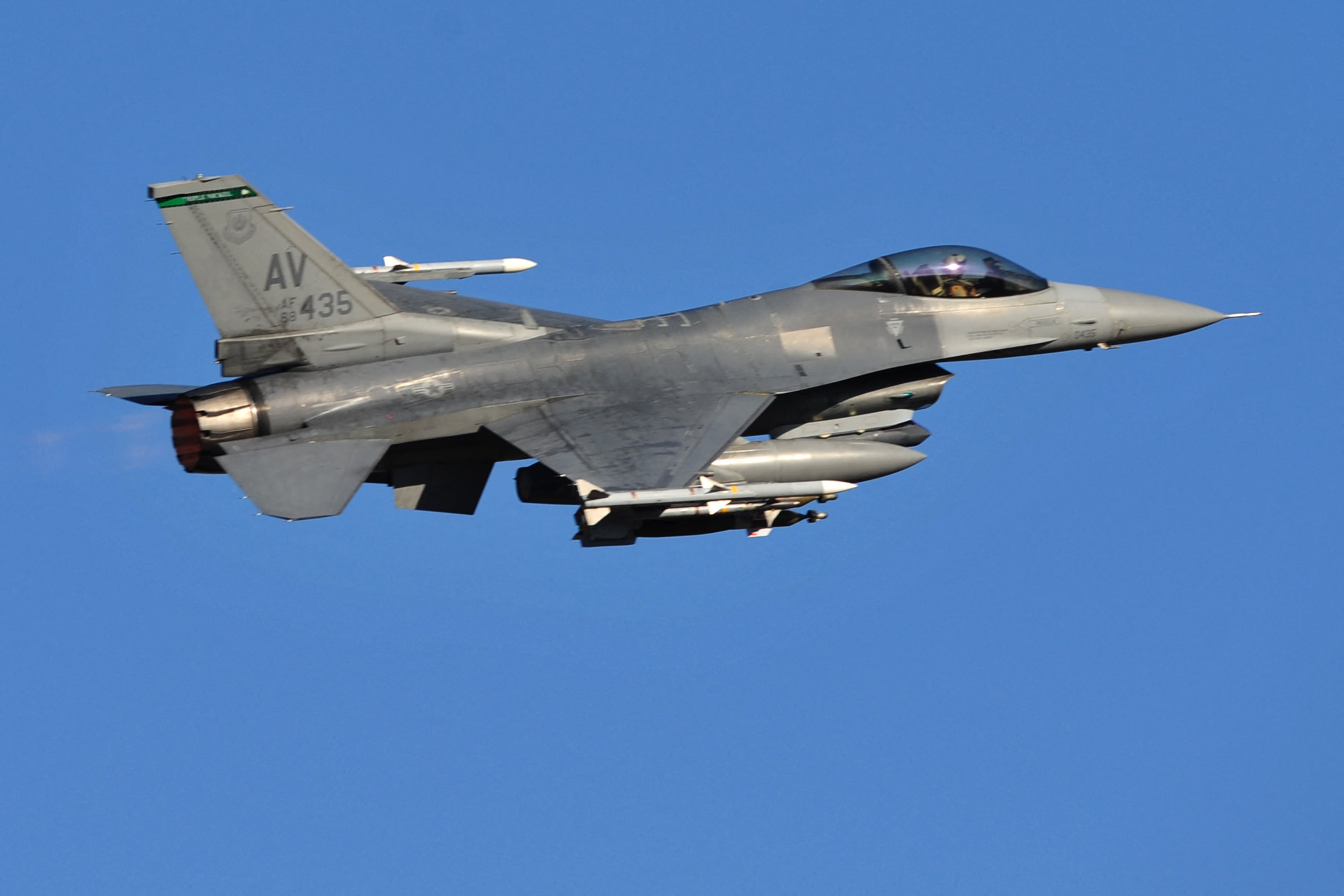 Chiến đấu cơ F16 của không quân Mỹ Chiến đấu cơ F16 của không quân Mỹ
