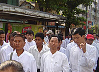 White_Sunday_88_leaders_200.jpg
