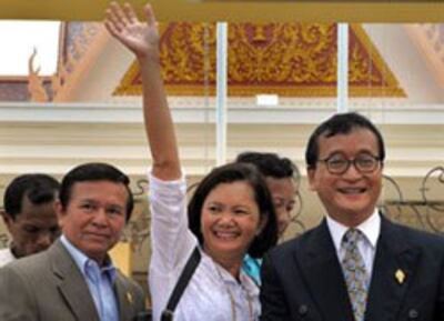 sam-rainsy-250.jpg